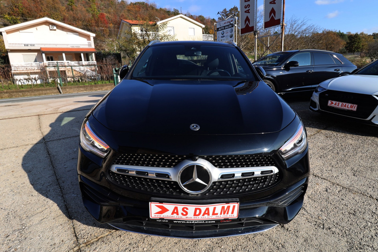 Mercedes GLA 200d 8G 3xAMG FULL-LED VIRTUAL Kamera