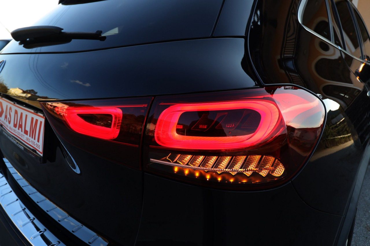 Mercedes GLA 200d 8G 3xAMG FULL-LED VIRTUAL Kamera