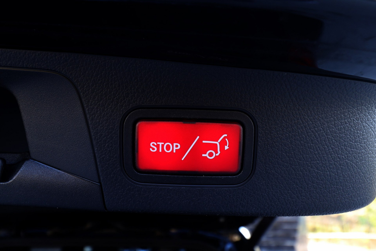 Mercedes GLA 200d 8G 3xAMG FULL-LED VIRTUAL Kamera