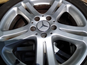 original felge 17 sa ljetnim gumama za Mercedes