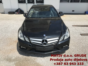 Mercedes E Coupe w207 c207 350 CDI AMG DIJELOVI djelovi