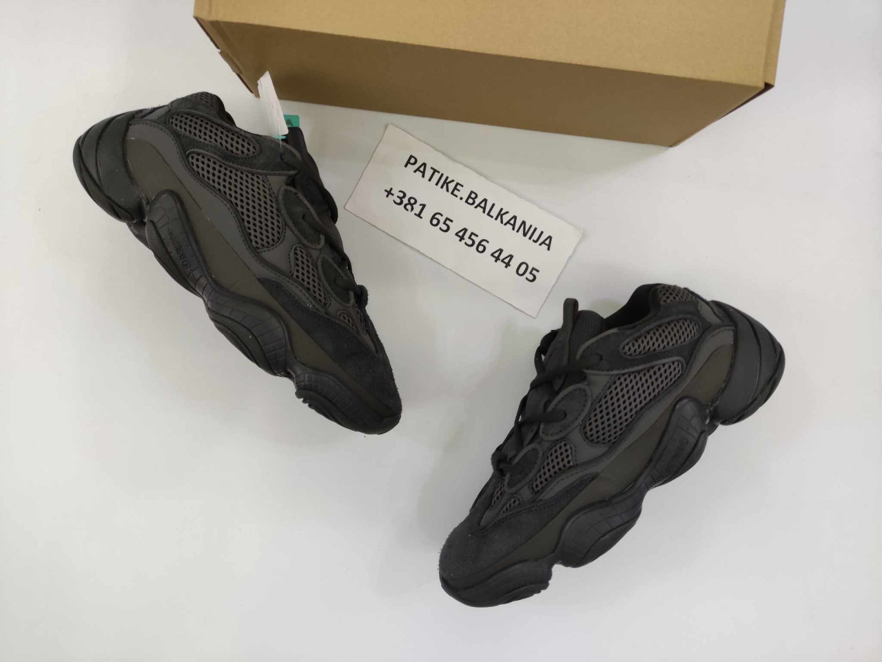 yeezy 500 triple black