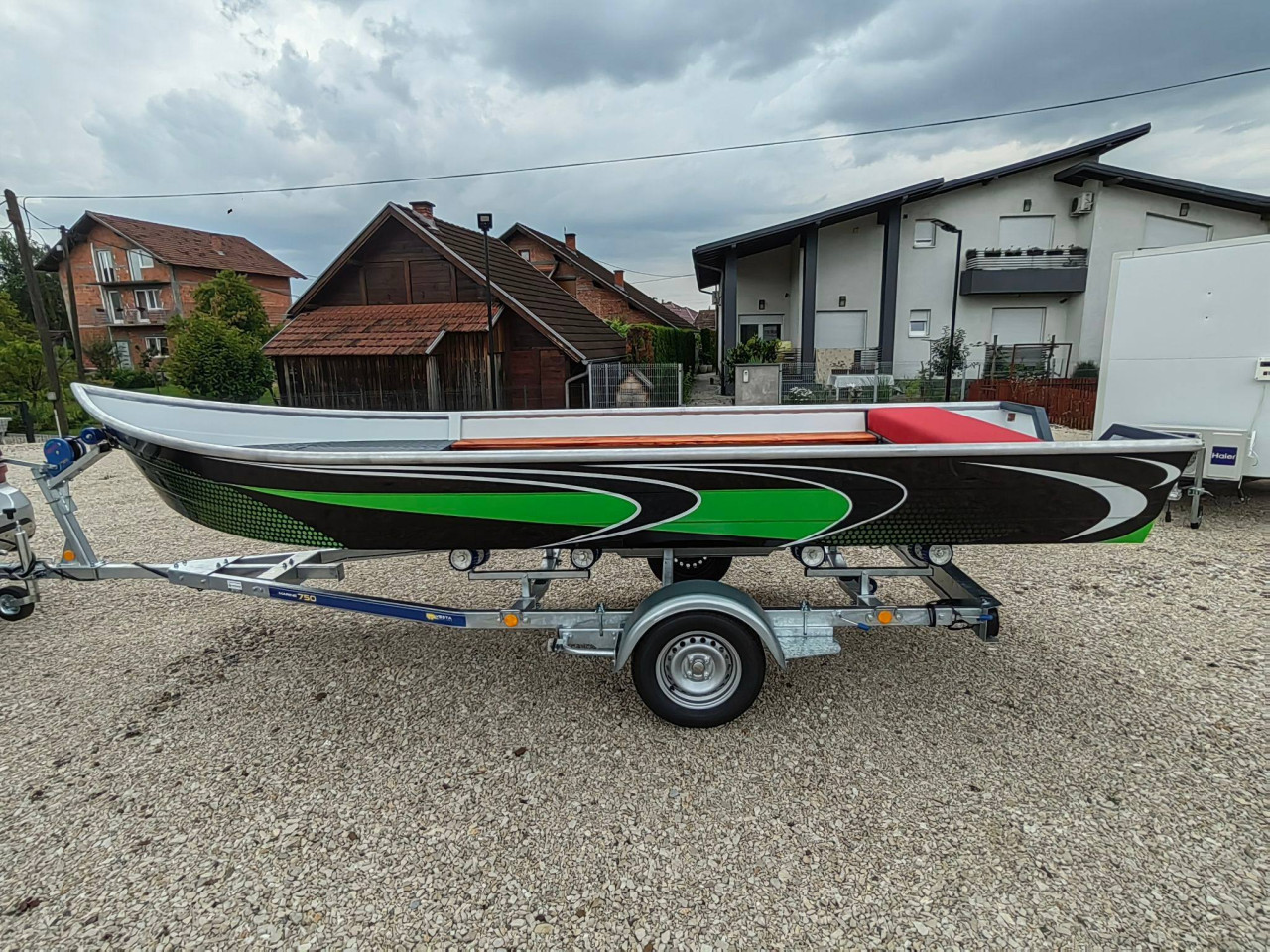 ČAMAC HOBBY INA 4