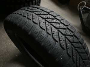 Guma zimska Debica 195/65/R15 Kelly 195 65 15