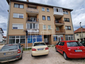 Poslovni prostor 30m2 prodaja Pale photo 4