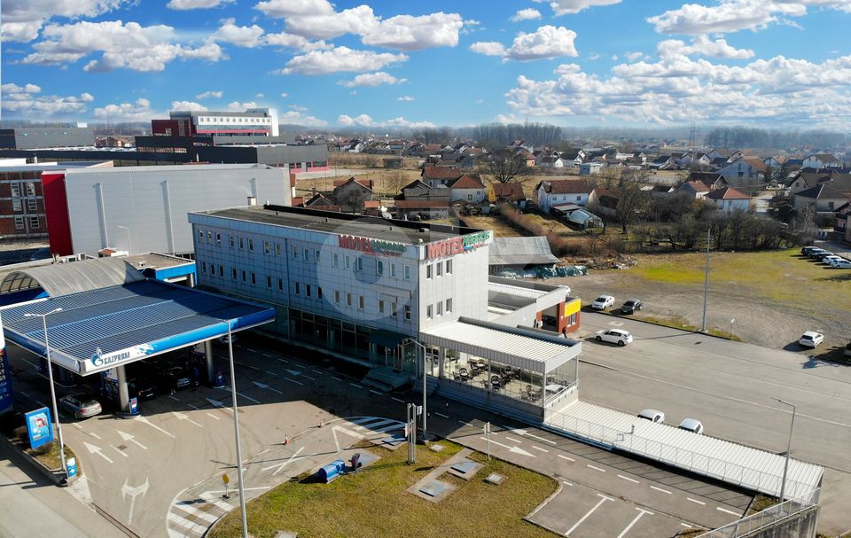 MOTEL / POSLOVNI PROSTOR / RAZRAĐEN POSAO