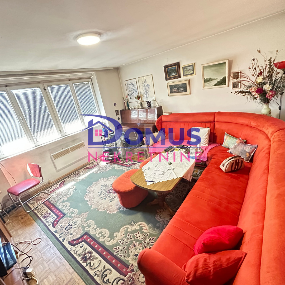 Stan Ilidža 54m2 Stanovi OLX.ba