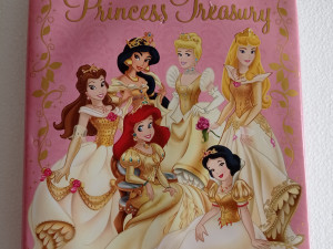 Bajke Princess Treasury Walt Disney engleski jezik