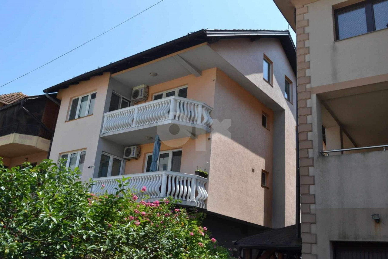 Kuća u Lukavcu