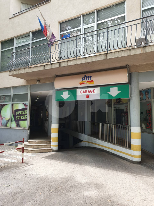 Poslovni prostor, SPC Rondo Mostar 20m2
