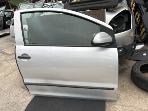 Vrata prednja desna Volkswagen Fox 2006