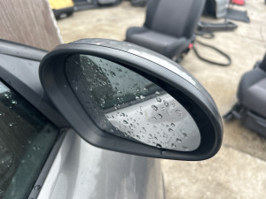 Retrovizor desni Seat Ibiza 2007 (fotografija 2)