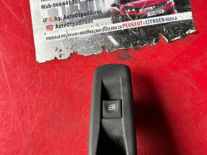 PREKIDACI PROZORA RENAULT MEGANE 829500004R