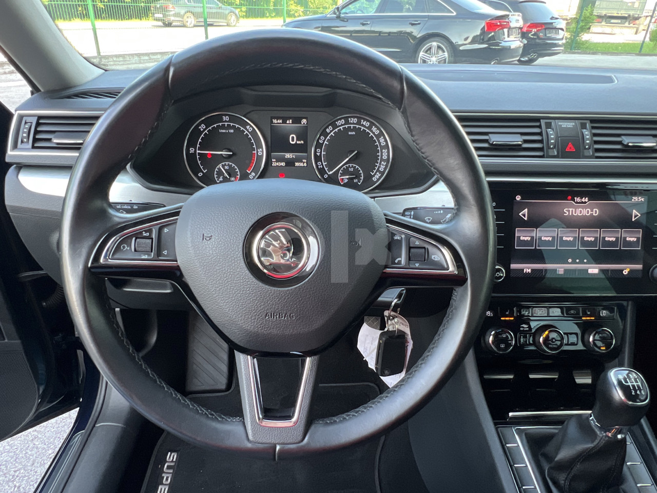 Škoda Superb 1.6 TDI 88kW 2018 god *navii,224.000km*