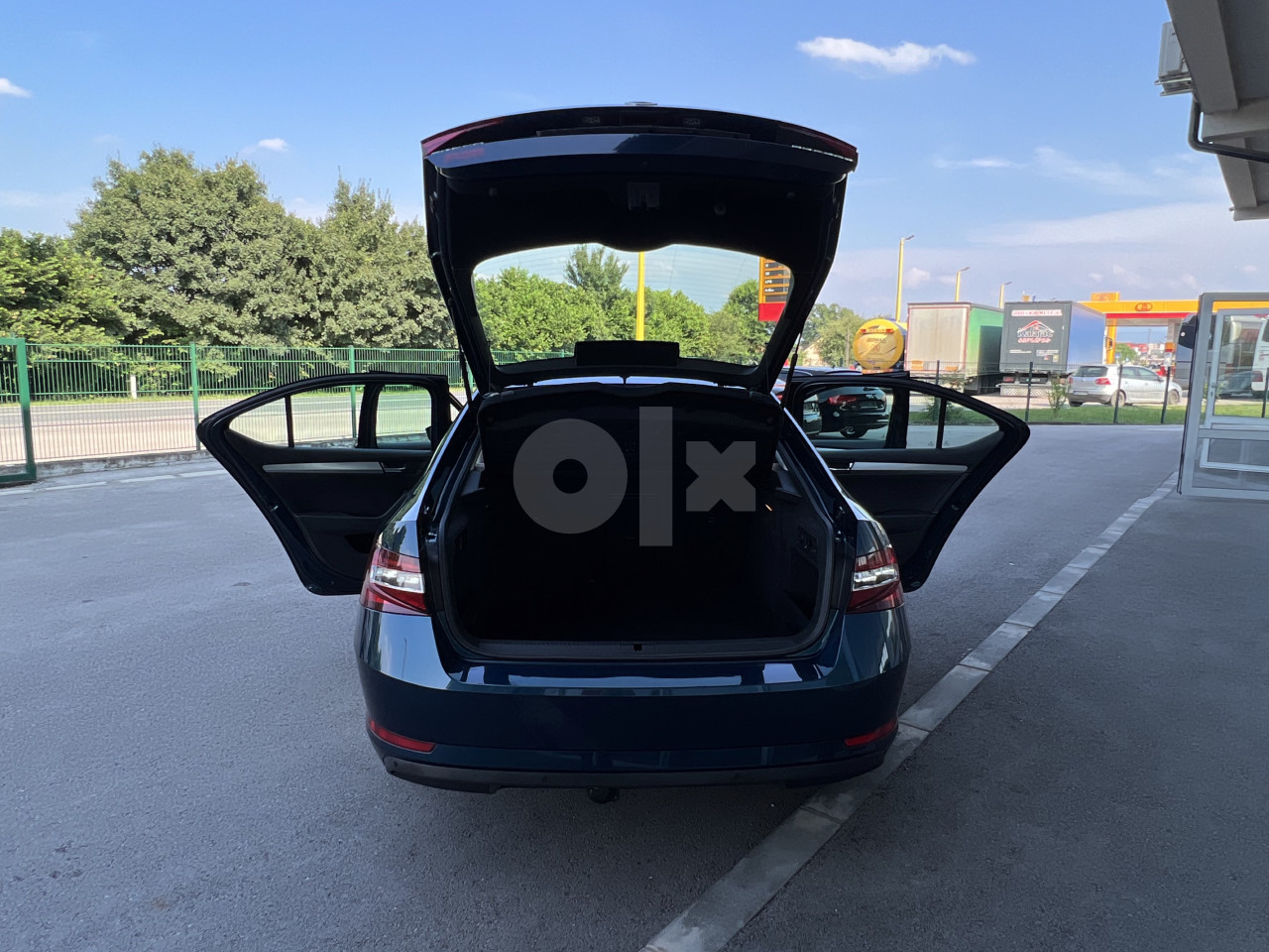 Škoda Superb 1.6 TDI 88kW 2018 god *navii,224.000km*