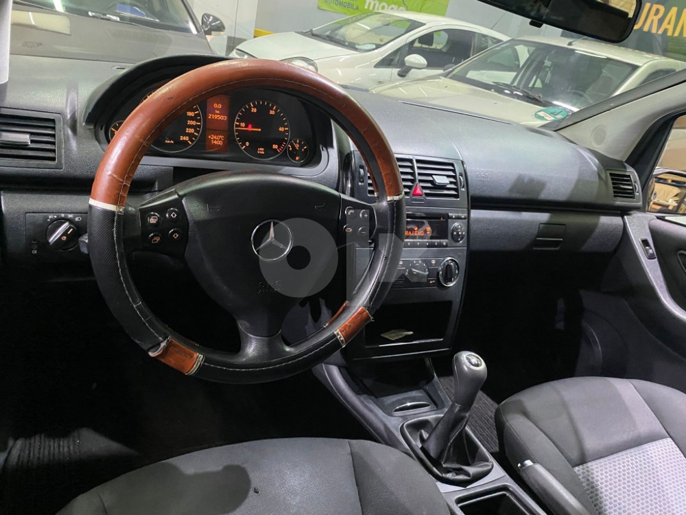 Mercedes-Benz A 160 CDI, 2005 GODINA, REGISTROVAN