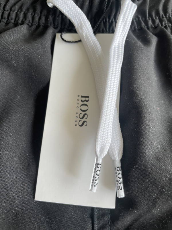 *HUGO BOSS* Sorc vl. 164 ili xxs