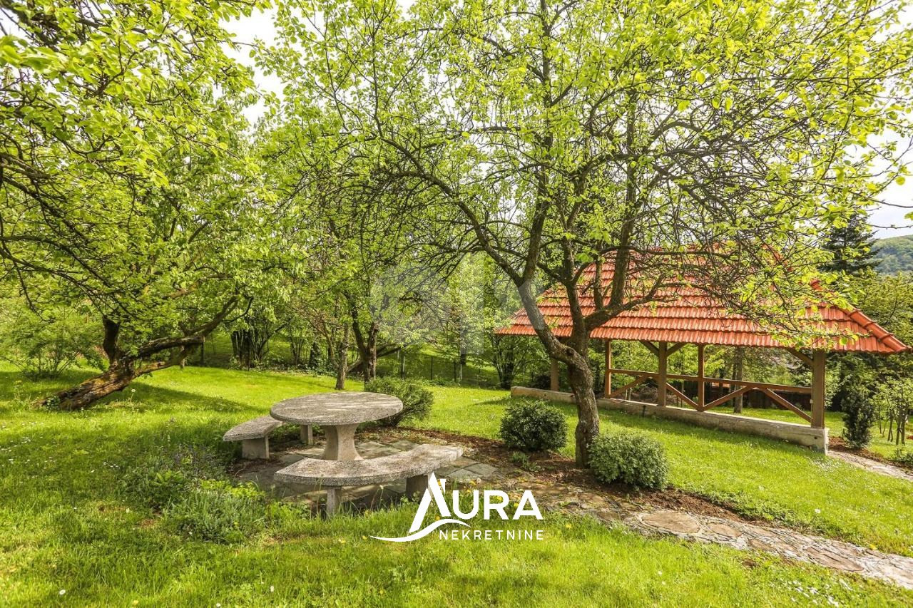 AURA/ Kuća 130m2 i Zemljište 3000m2 / Donja Vogošća 7
