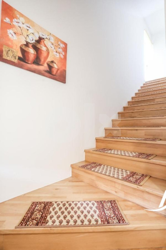 AURA/ Kuća 130m2 i Zemljište 3000m2 / Donja Vogošća 13