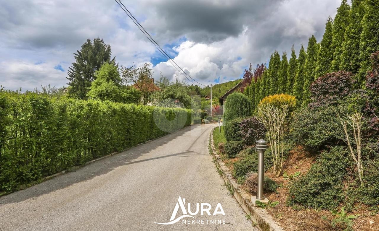 AURA/ Kuća 130m2 i Zemljište 3000m2 / Donja Vogošća 24