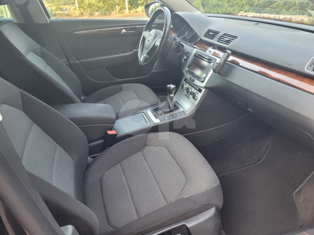 Volkswagen Passat B7 - Automobili - OLX.ba