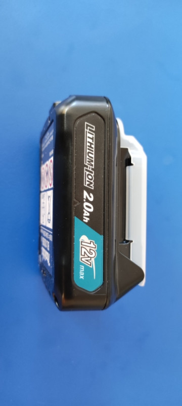 Baterija 10,8V 12V CXT 2Ah Makita Aku baterije i punjači