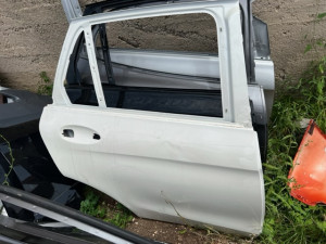 Mercedes GLC W253 zadnja desna vrata a2537320410