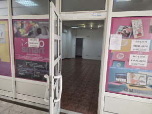 For rent or sale: Commercial space in Tuzla - Pasaž building photo 3