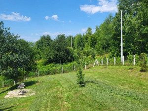 Prodaje se plac od 800 m2 u Priječanima