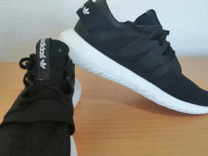 Adidas Tubular Viral original broj 42