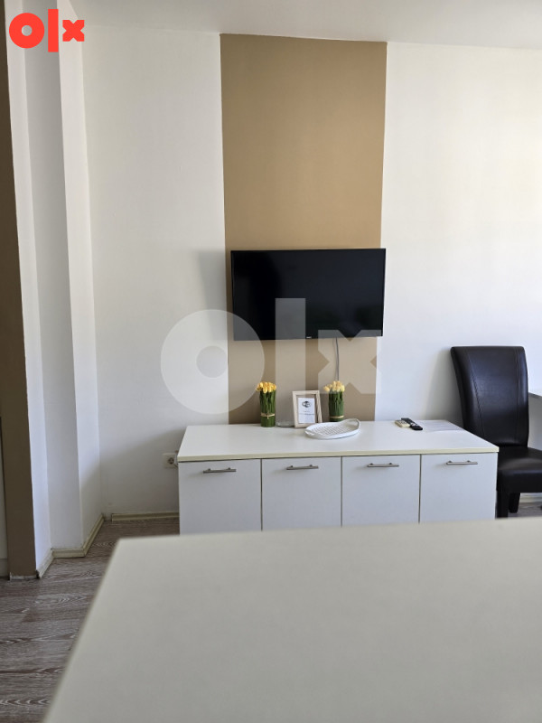 Stan na dan Mostar(City centar)063/326-832 2