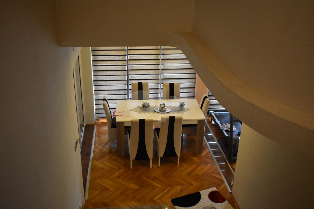 Prekrasna vila u Kaćunima, naselje Gusti Grab 25