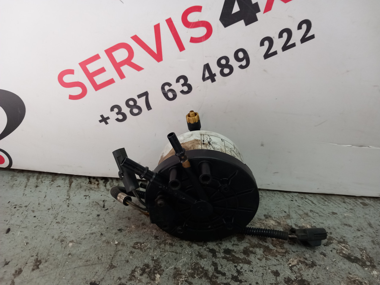 kuciste filtera goriva range rover sport L320 3,0