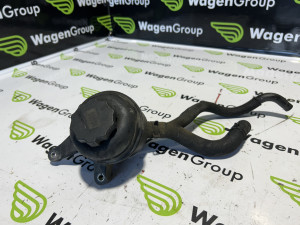 Boca servo ulja Mercedes W203