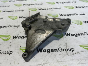 Nosac motora 77kw Volkswagen Golf 5 (fotografija 2)