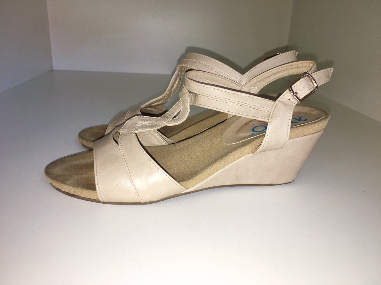 Retro Shoes ženske bež sandale puna peta