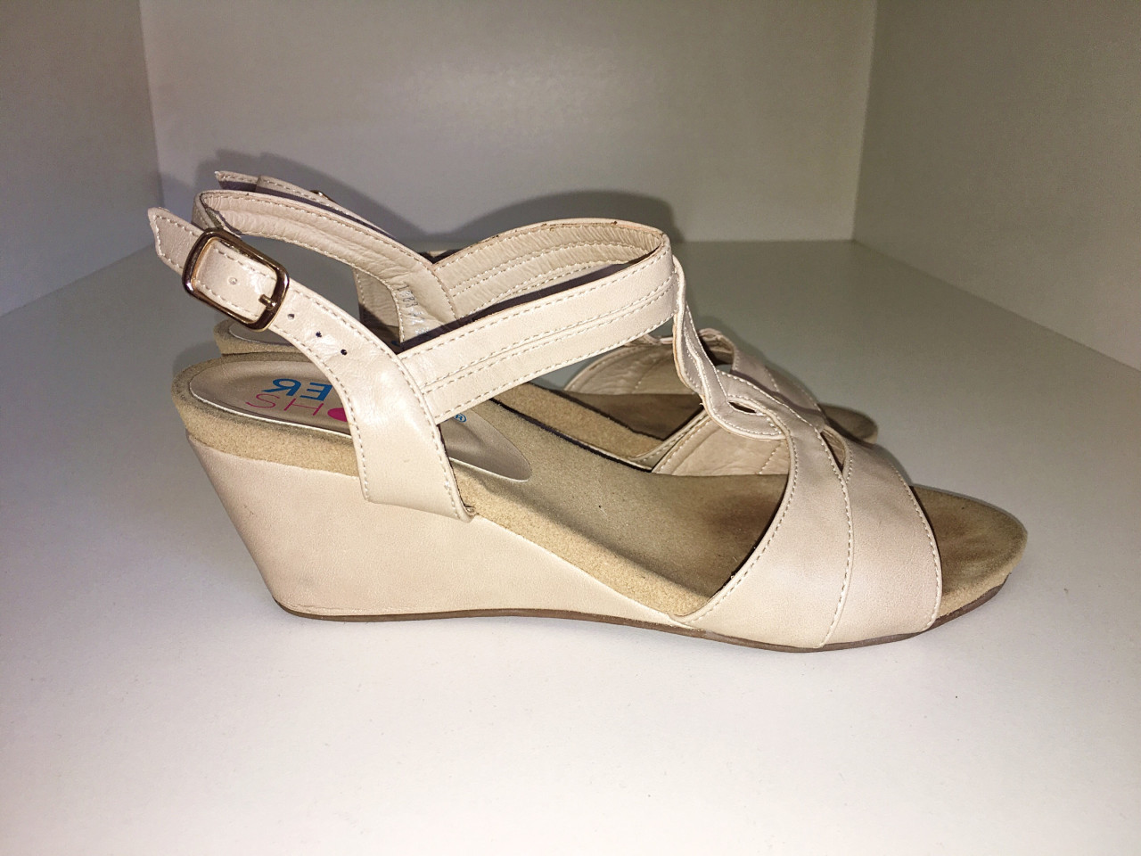 Retro Shoes ženske bež sandale puna peta