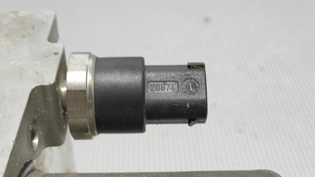 0265005303 SENZOR PRITISKA VW PASSAT B5 > 00-05