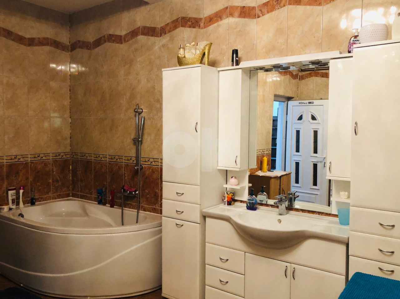 Kuća Gračanica 460m2 13