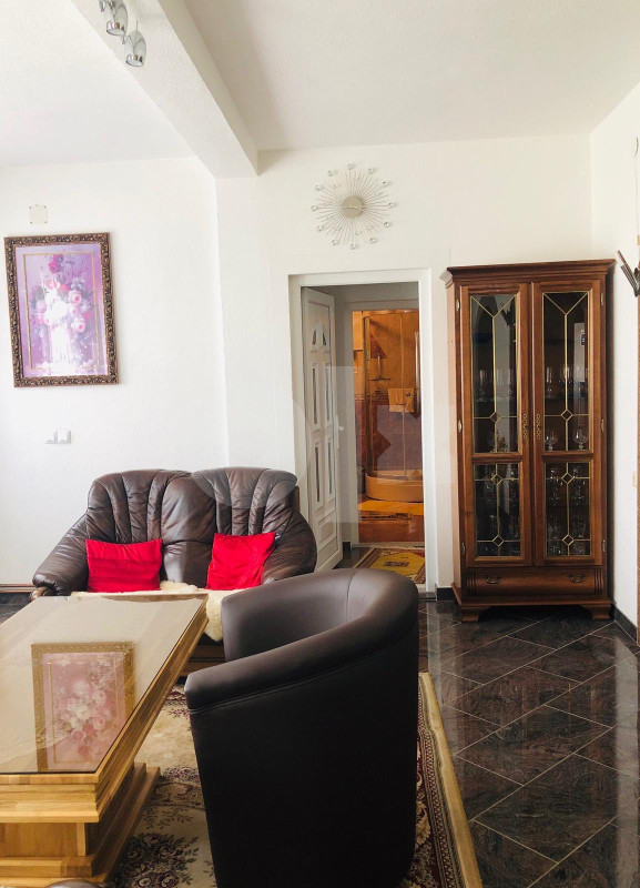 Kuća Gračanica 460m2 19