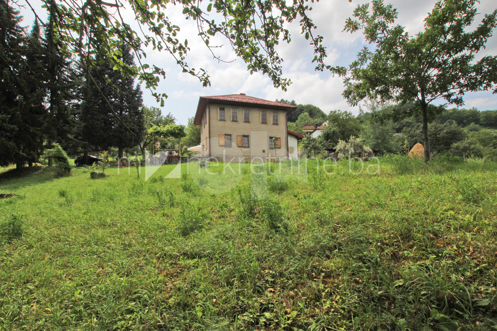 m2: Vogošća,  Semizovac. Kuća na parceli 16075m2 12