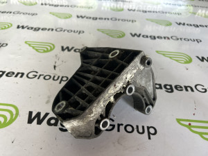 Nosac motora BMW E90 (fotografija 2)