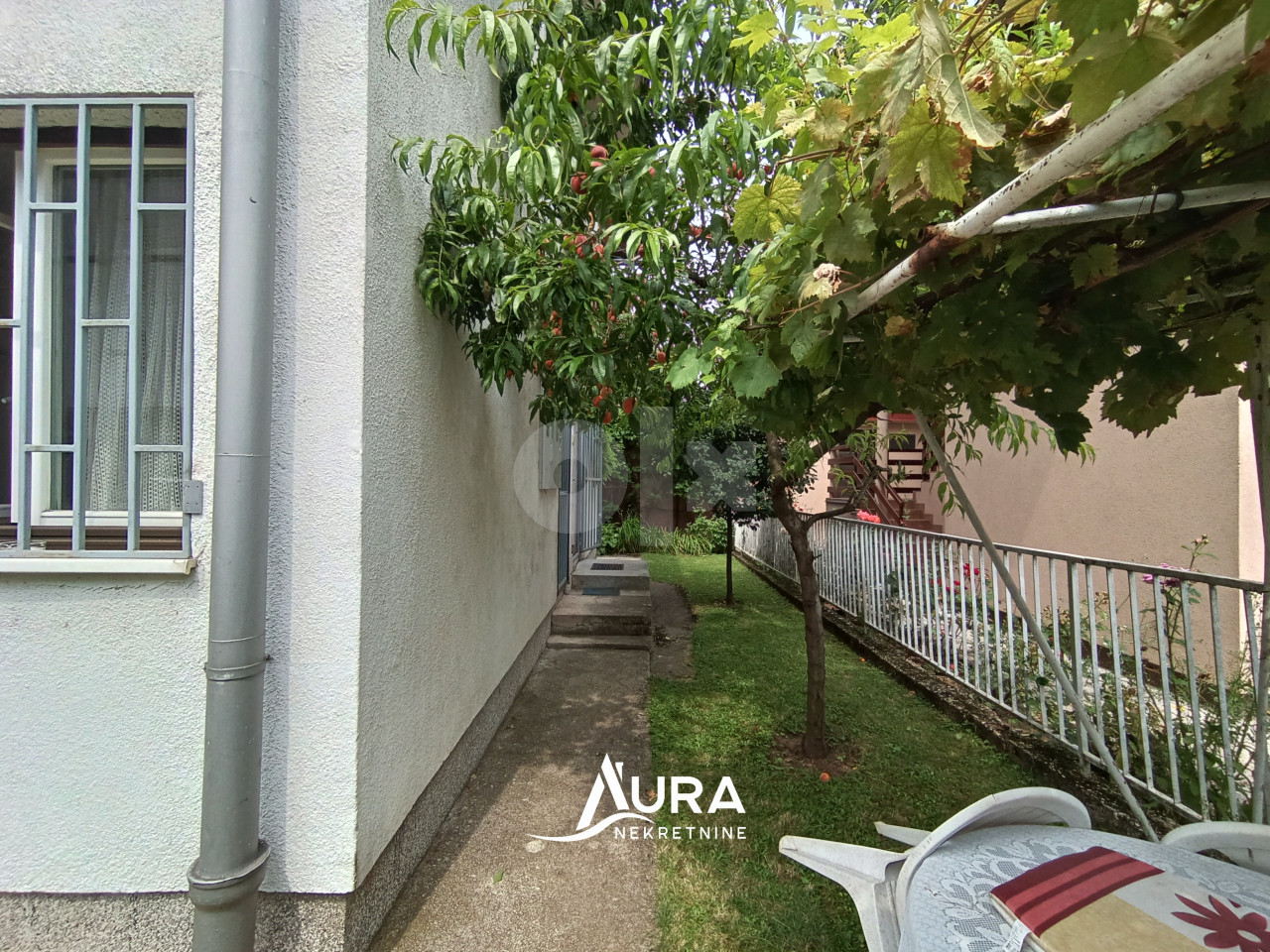 AURA/ Top kuća /3 x Stan / Pejton, Ilidža 5