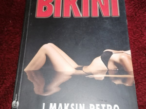 Bikini Džejms Paterson