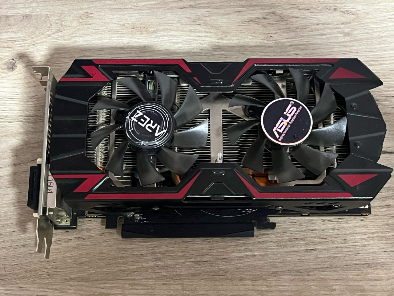 Asus Strix R9 R9 380 4gb Cena R9 380 Asus ASUS AMD Radeon R9 380 STRIX