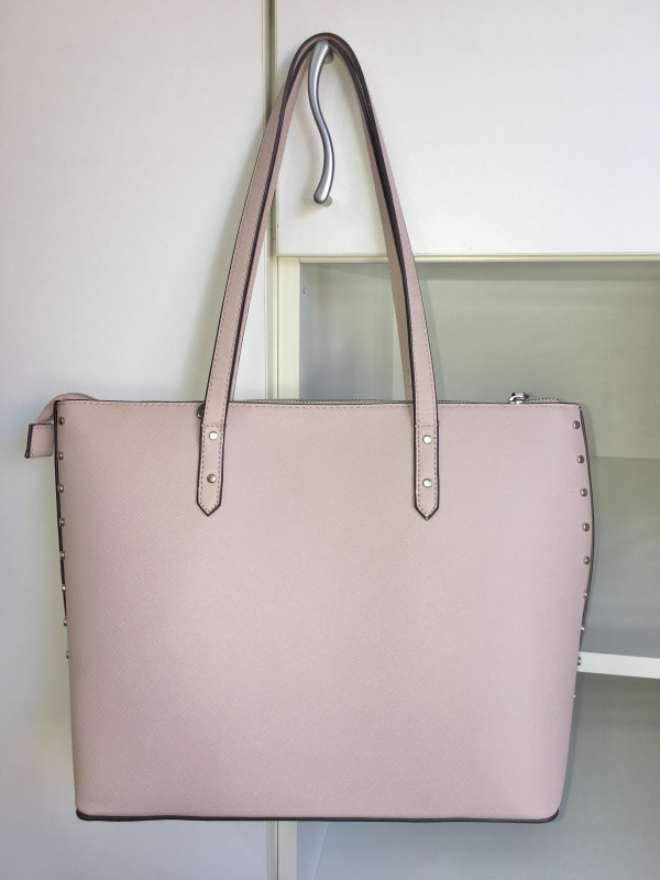 Bershka ženska baby roza torba