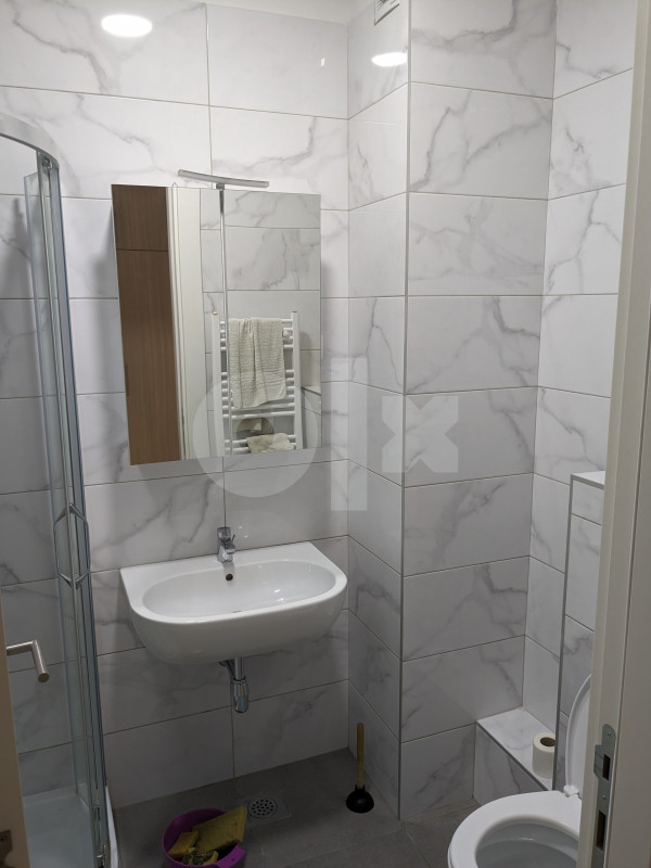 Dvosoban stan  40m2 u blizini CIPS-a