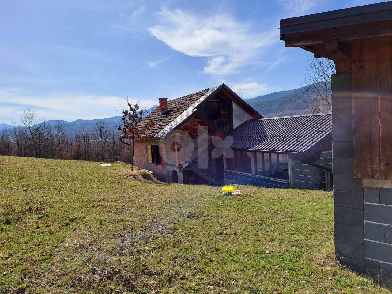 Vikendica  Stošnica-Zavidovići 8