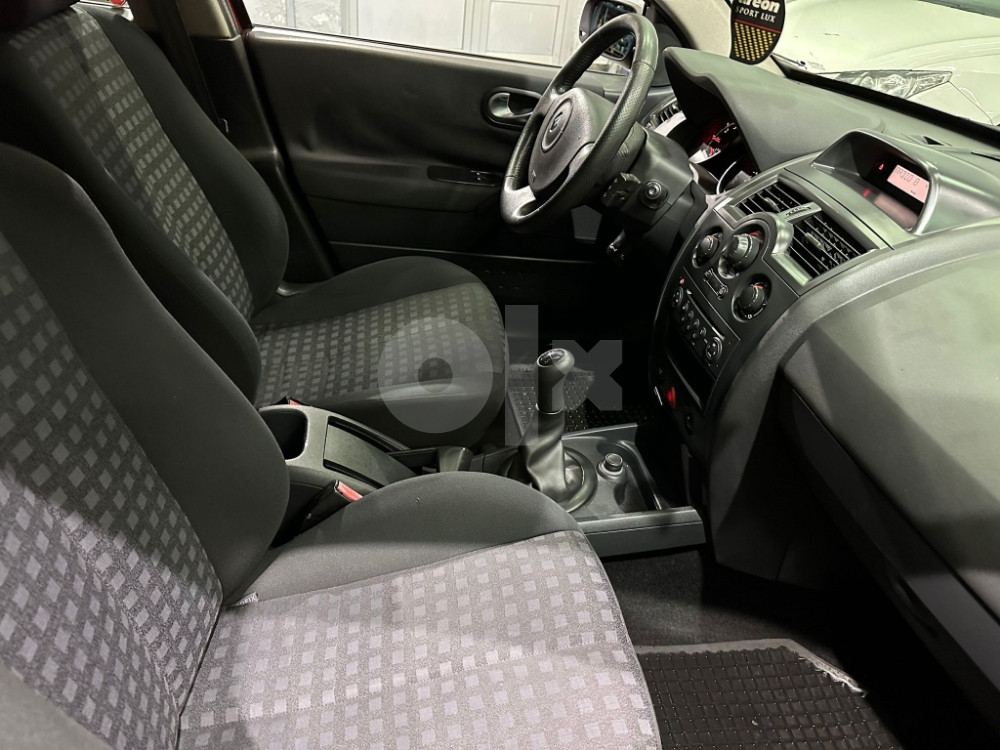 RENAULT MEGANE 1.4 BENZIN,2007 GOD,KLIMA,REGISTROVAN