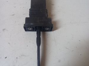 GRANICNIK VRATA AUDI A4 B8 8k0837267b AVA 20948